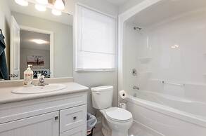 Luxury Entire house mins Niagara falls & Brock uni