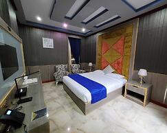Camphor Hotel