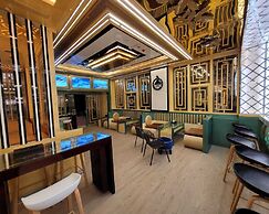 Camphor Hotel