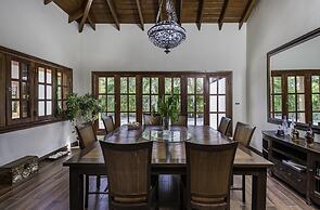 Luxury Stunning Villa in Cocotal With Pool