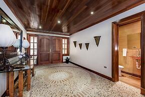 Luxury Stunning Villa in Cocotal With Pool