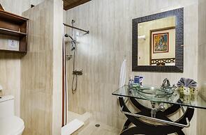 Luxury Stunning Villa in Cocotal With Pool