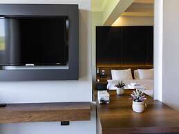 Santana Resort Hotel