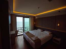 Santana Resort Hotel