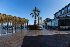 Santana Resort Hotel