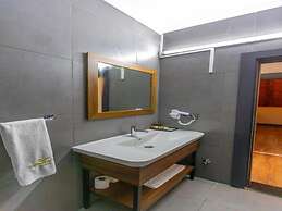 Santana Resort Hotel