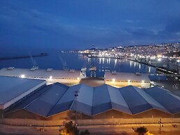 City Port Hotel