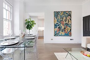 Modern and Bright Highgate Gem