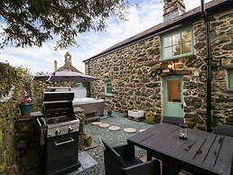 Bryn Aber Bach