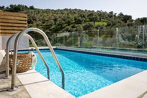 Avaton Suites & Villa Philian Collection