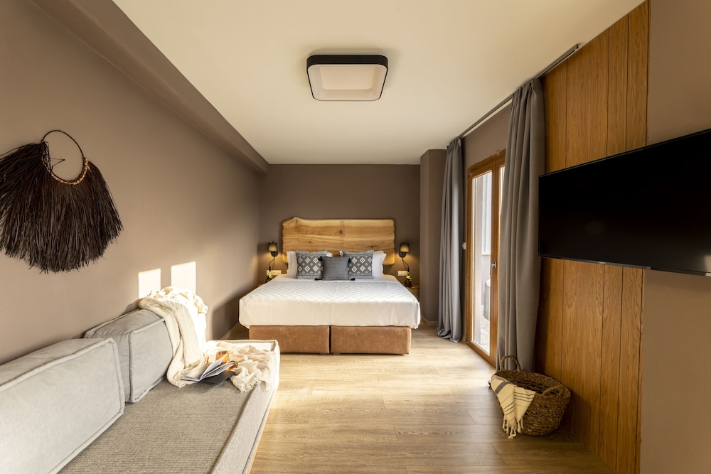 Avaton Suites & Villa Philian Collection