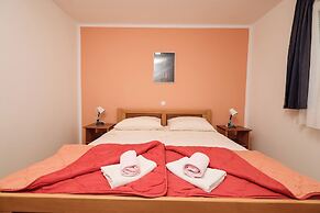Apartments Kika
