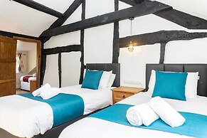 2 Pound cottage