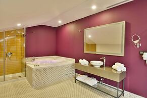 G-Han Hotel
