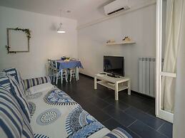 Sciacchetrà Apartment with AC