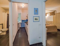Sciacchetrà Apartment with AC