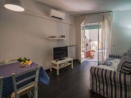 Sciacchetrà Apartment with AC
