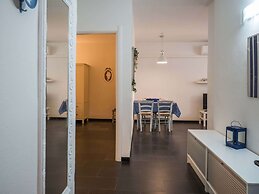 Sciacchetrà Apartment with AC