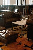 The Editory Riverside Hotel, an Historic Hotel