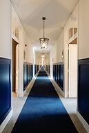 The Editory Riverside Hotel, an Historic Hotel
