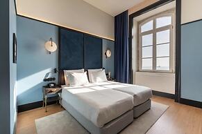The Editory Riverside Hotel, an Historic Hotel