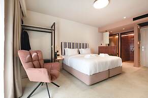 Pavo Art Hotel