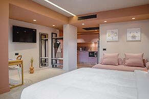 Pavo Art Hotel