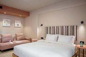 Pavo Art Hotel