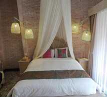 Semilir Glamping