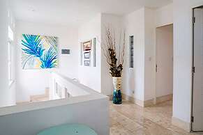 Ka Hana Mana Villa