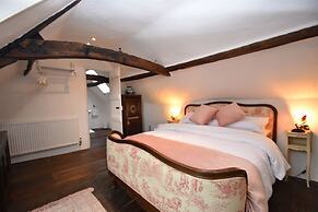Oak House
