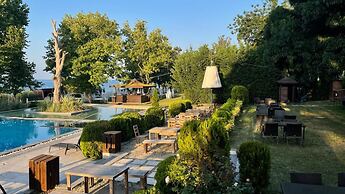 Pia Mare Hotel