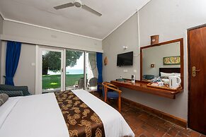 Sunbird Chintheche Inn