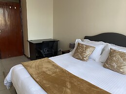 Takdiri Homes Plush 3BR Appartment