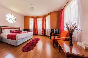 Takdiri Homes Plush 3BR Appartment