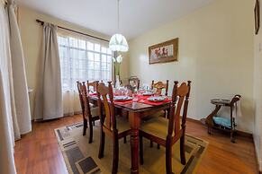 Takdiri Homes Plush 3BR Appartment