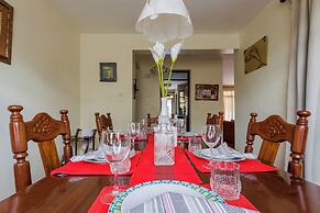 Takdiri Homes Plush 3BR Appartment