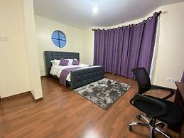 Takdiri Homes Plush 3BR Appartment