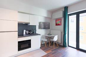 Eco Smart Apartments Premium City