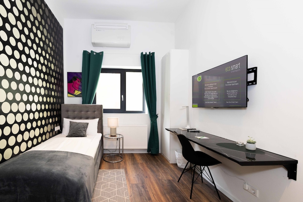 Eco Smart Apartments Premium City