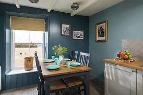 Lifeboat Inn