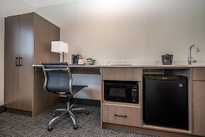 Coast Penticton Hotel