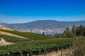 Coast Penticton Hotel