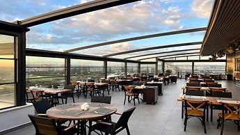 Turkmen Riverside Hotel