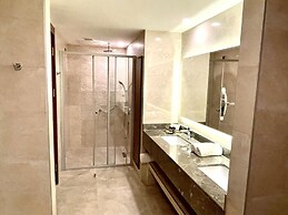 Turkmen Riverside Hotel