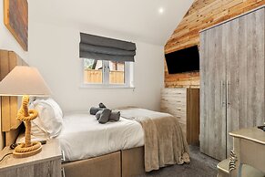 Elm Tree Cottage