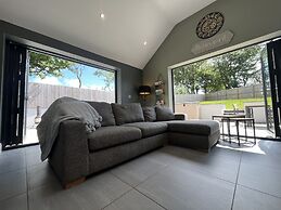 Oak Cottage