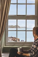 Rock Point Inn