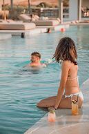 Cove Paros