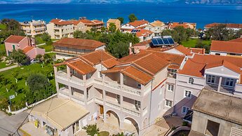 Korina Apart Hotel